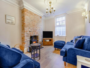 Glossop Cottage